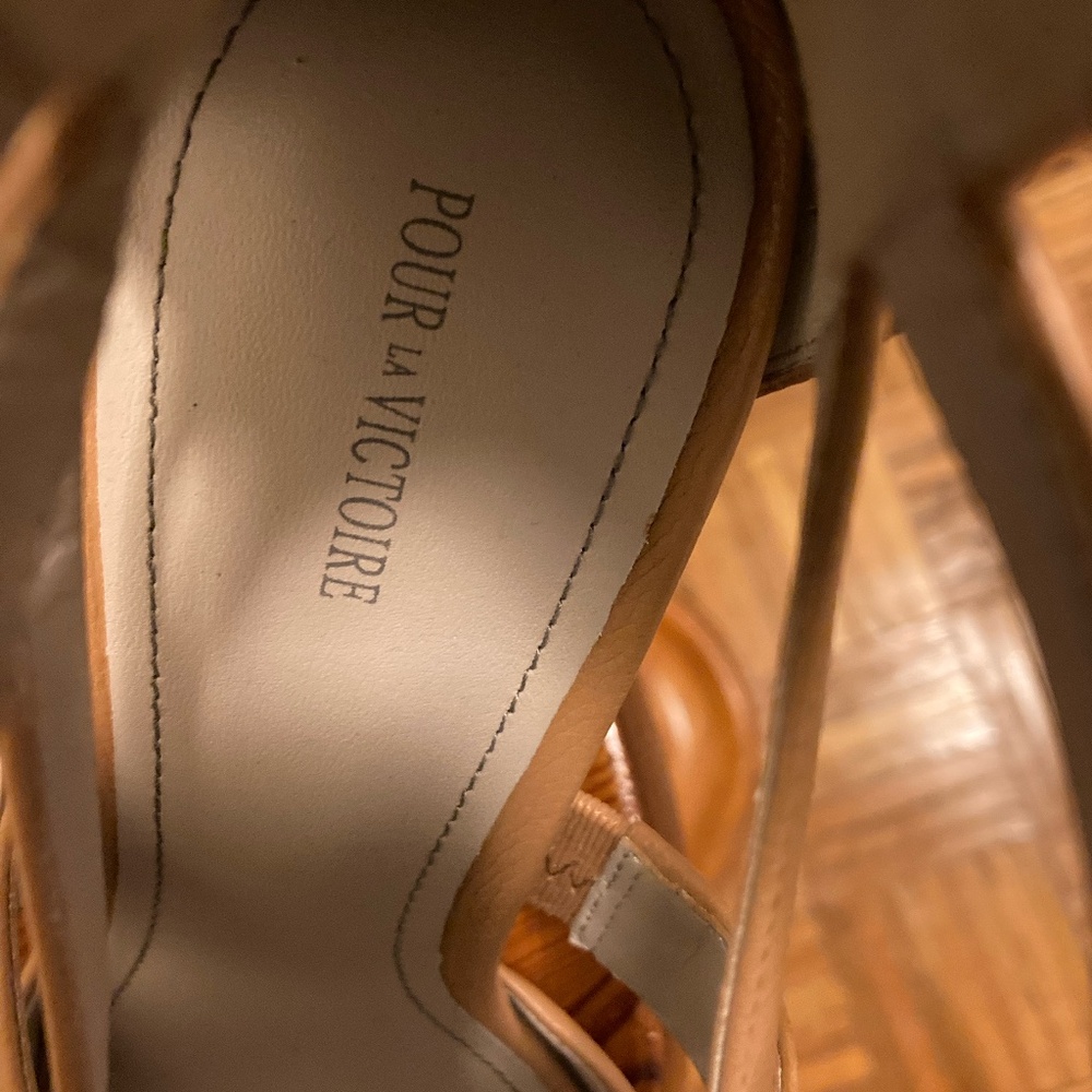 Pour La Victoire Zanie Tan Caged Heels - Picture 7 of 7